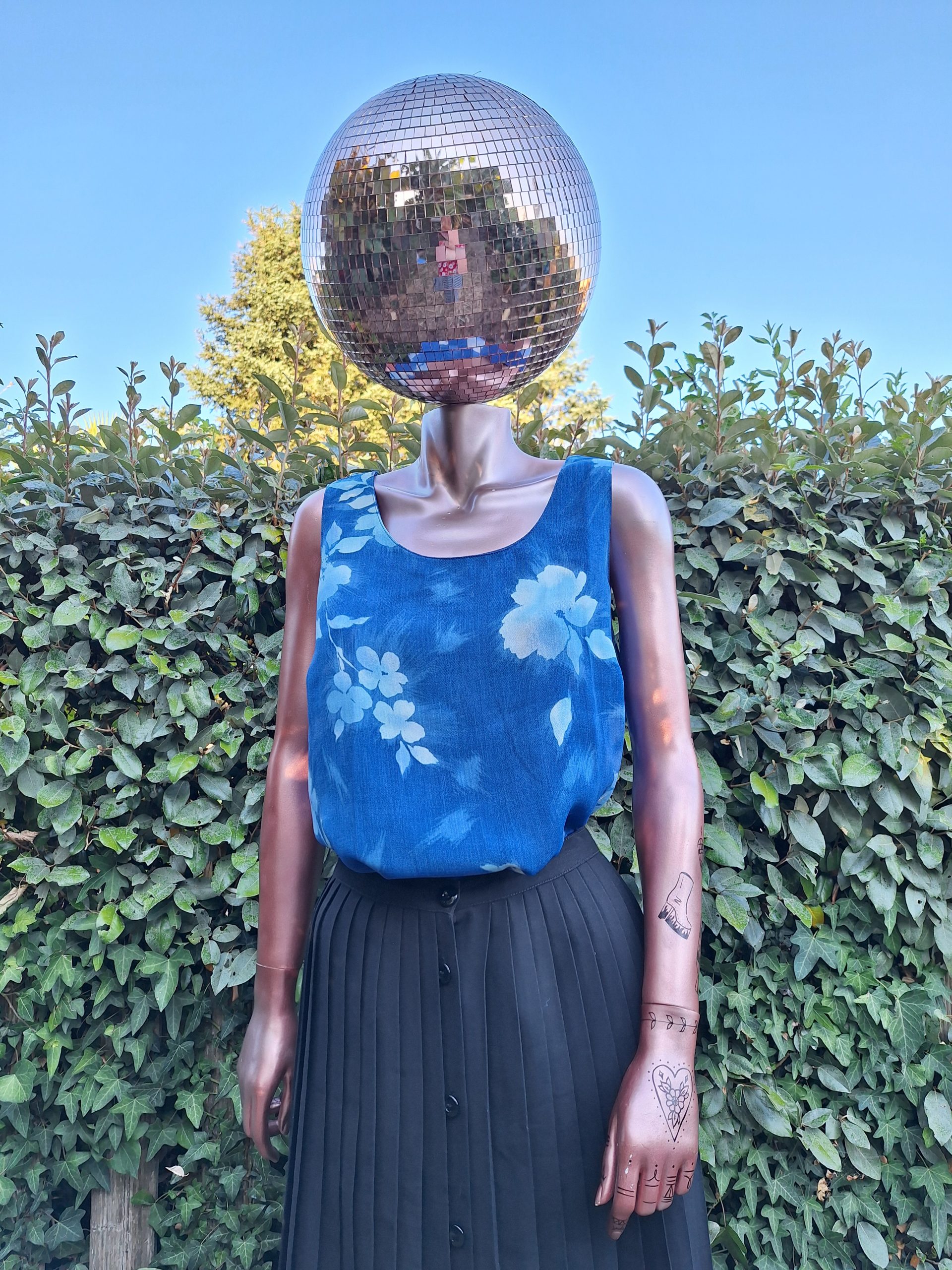 Top fleurs bleues – Image 2